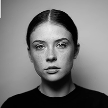 Mia Tomlinson pictures and photos