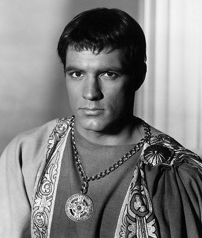 Julius Caesar (John Gavin)