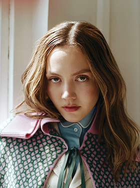 Iris Apatow