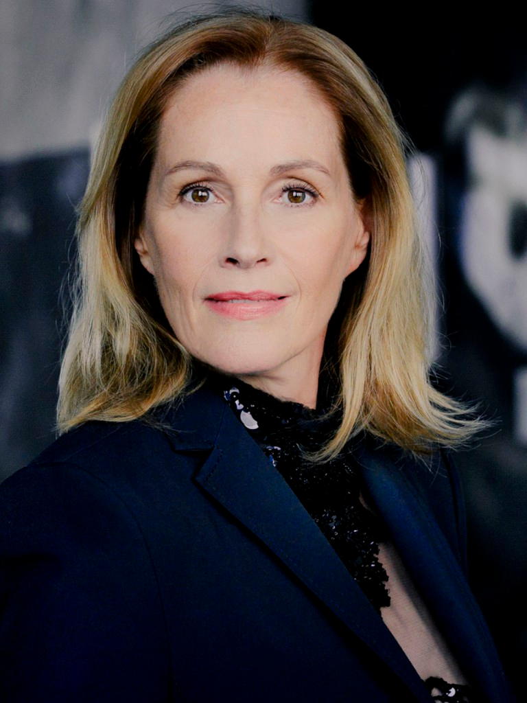 Sabine Bach