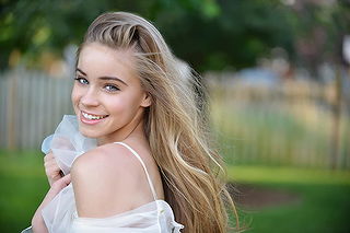 Alexa Blair Robertson pictures and photos