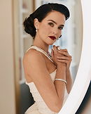 Zoey Deutch