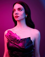 Lauren LaVera pictures and photos