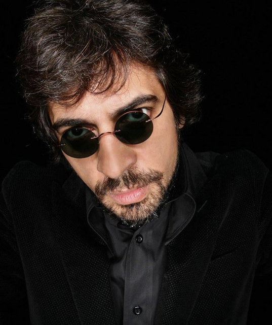 Okan Bayülgen