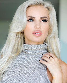Leanna Bartlett