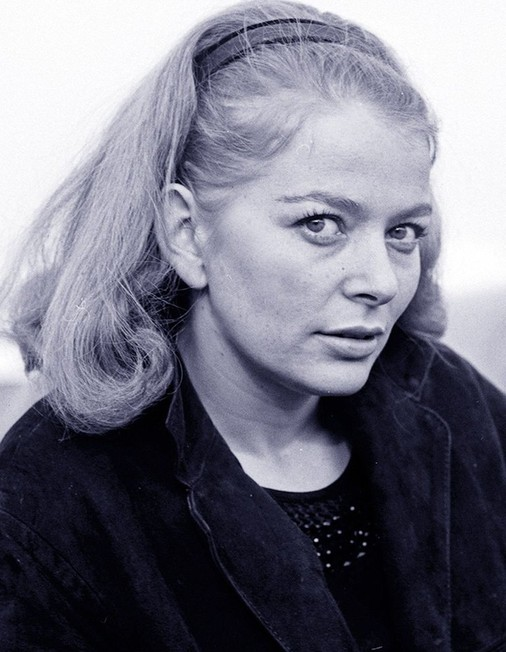 Eva Christian