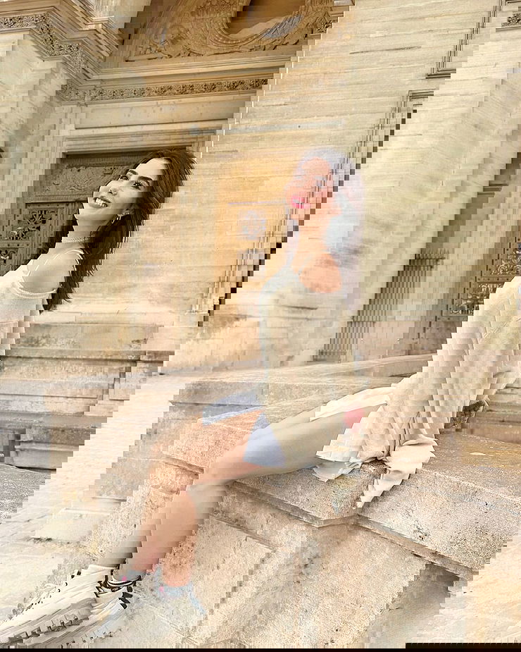 Picture of Andrea Botez