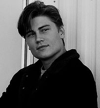 Justin Matthews pictures and photos