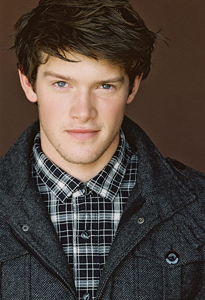 Alex MacNicoll
