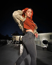 Elley Duhé pictures and photos