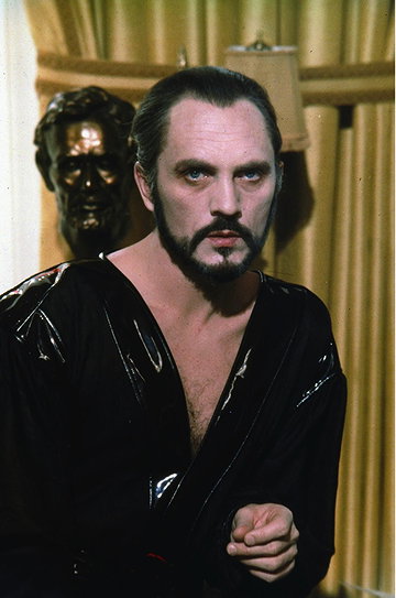 General Zod (Terence Stamp)