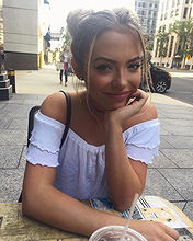 Olivia Sysak pictures and photos