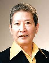 Yasunori Okada