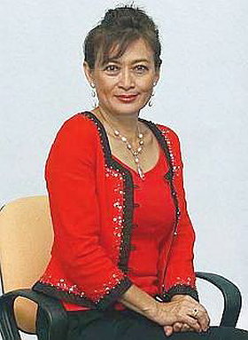 Louisa Chong