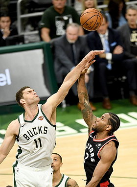 Brook Lopez