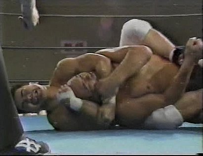 TAKA Michinoku vs. Yoshiaki Fujiwara (1995/08/26)