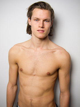 Simen Sandbæk