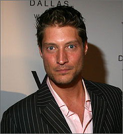 Sean Kanan