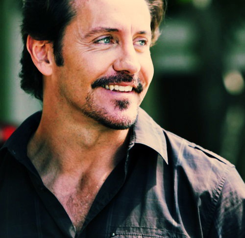 Charles Mesure