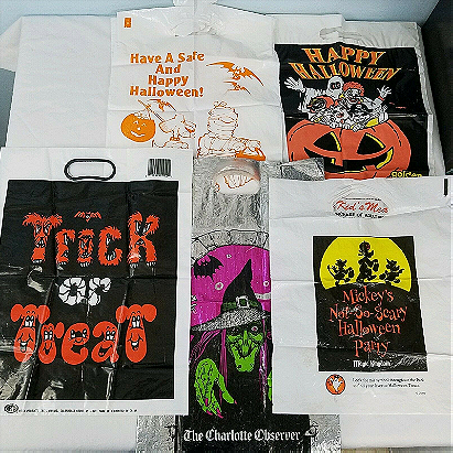 VTG Halloween Trick or Treat Plastic Candy Bags Lot of 7 Disney Charlotte NC 90s
