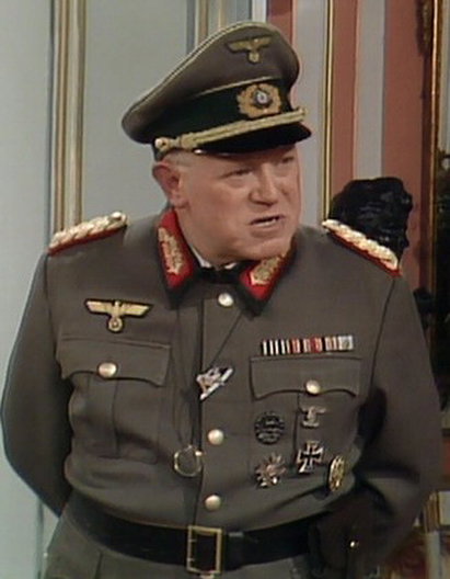 General Leopold von Flockenstuffen