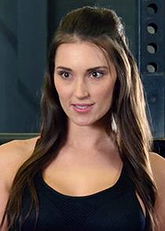 Julia Bertin pictures and photos