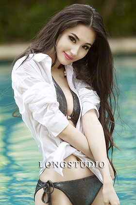 Leni Lan Yan