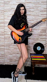 Larissa Liveir pictures and photos