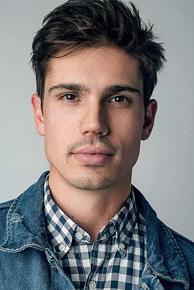 Tanner Novlan