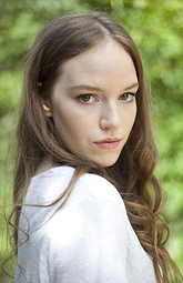 Daisy Moore pictures and photos