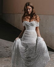 Pia Kim pictures and photos