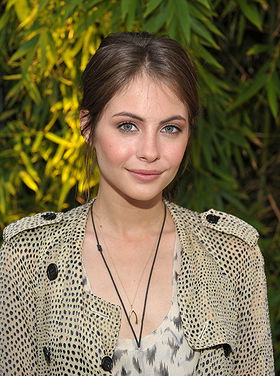 Willa Holland