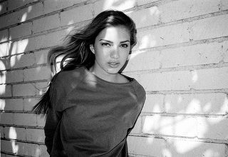 Olivia Karina pictures and photos