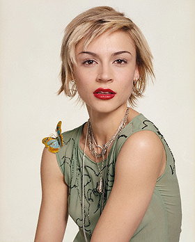 Samaire Armstrong
