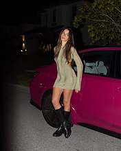Sadie Mckenna pictures and photos
