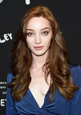Emma Dumont