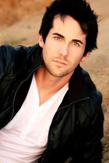 Niall Matter