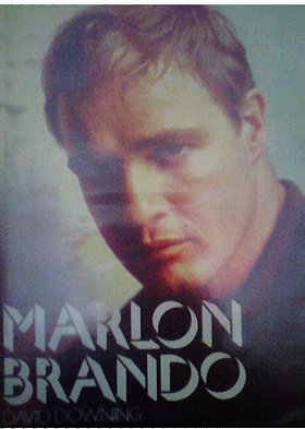 Marlon Brando : A Biography