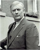 Edward Woodward