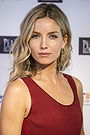 Annabelle Wallis