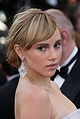 Suki Waterhouse