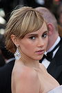 Suki Waterhouse