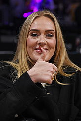 Adele pictures and photos