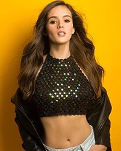 Samantha Siqueiros pictures and photos