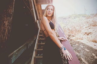 Olivia Karina pictures and photos