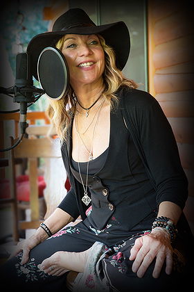 Lisa Guyer