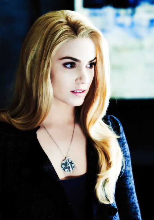 rosalie hale