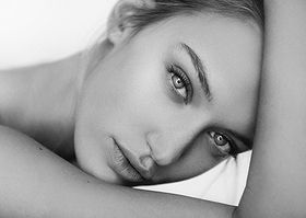Caroline Lowe