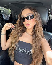 Luana Barron pictures and photos