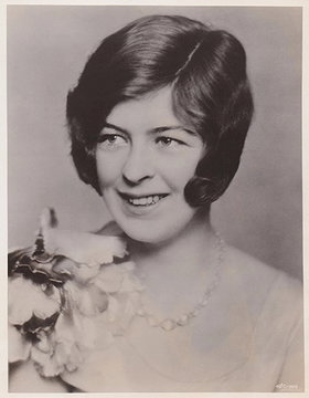 Elinor Smith